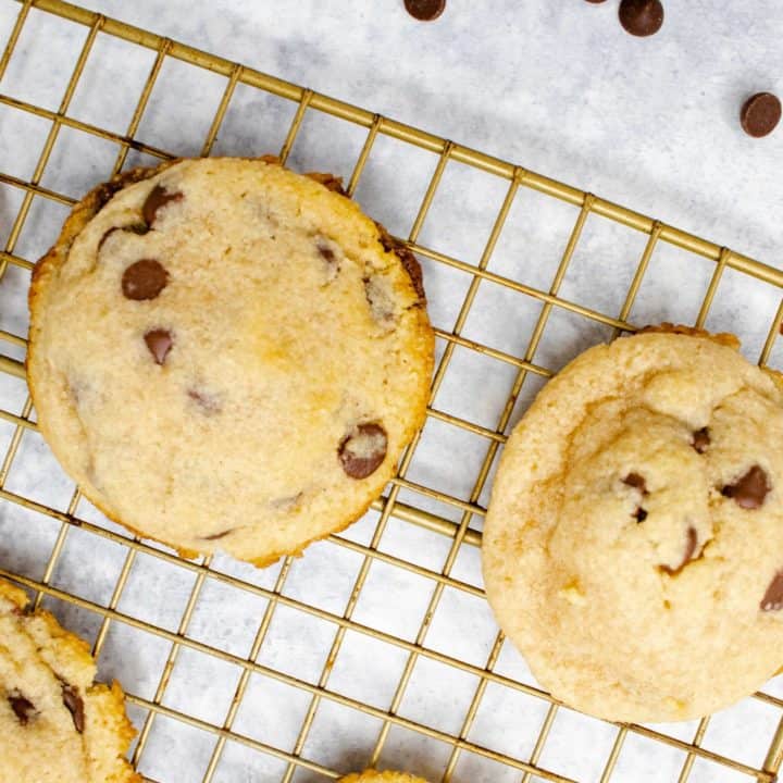 Keto Chocolate Chips Cookies | Pepper Porch