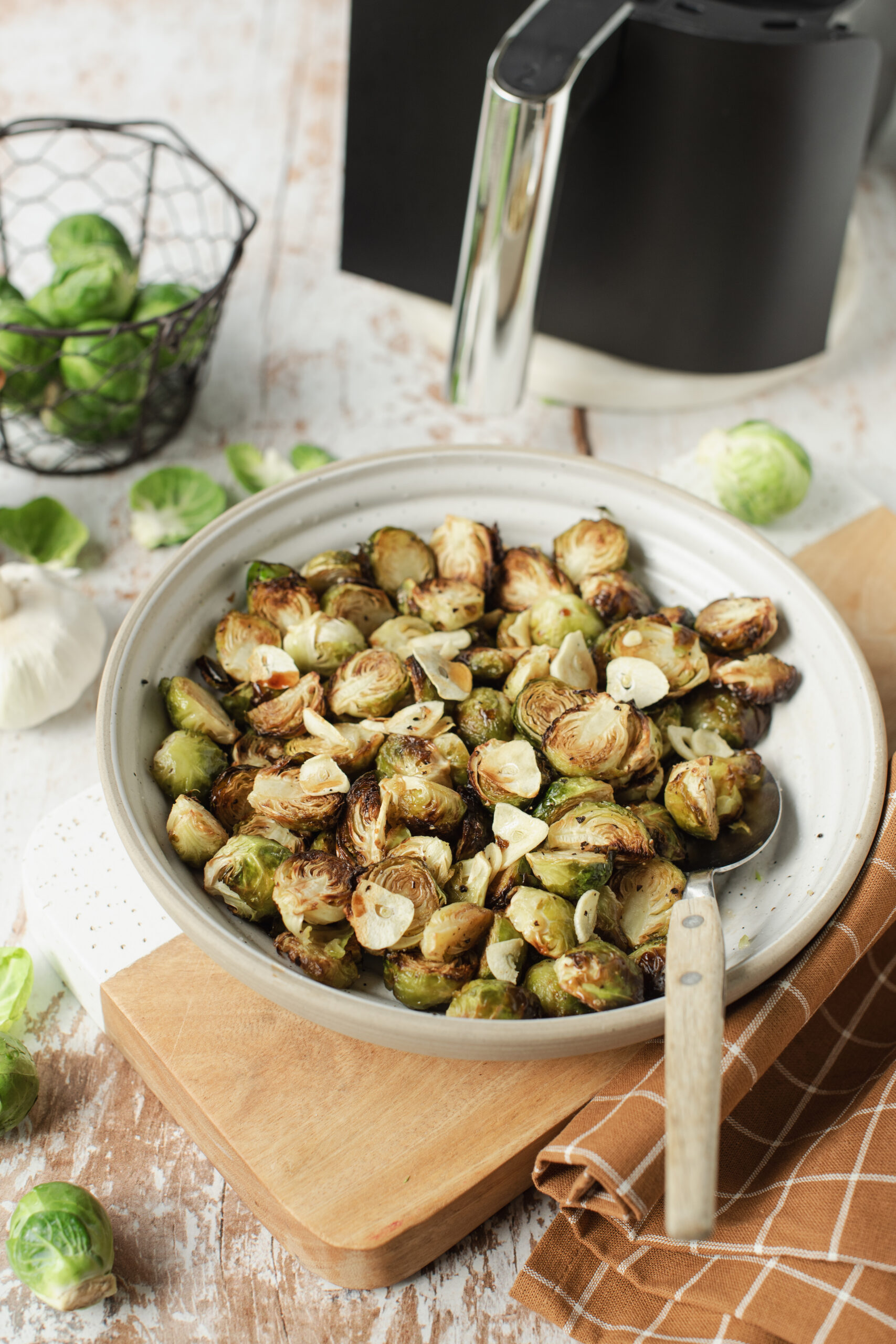 Air-Fryer Brussels Sprouts - pepperporch