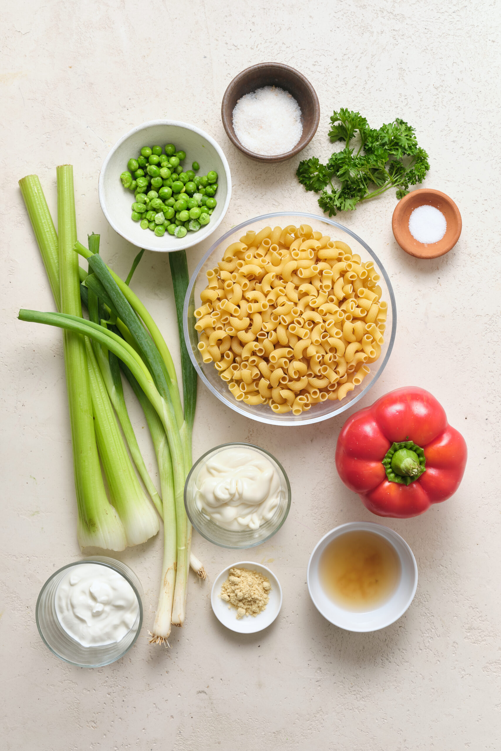 Macaroni Salad With Peas - pepperporch